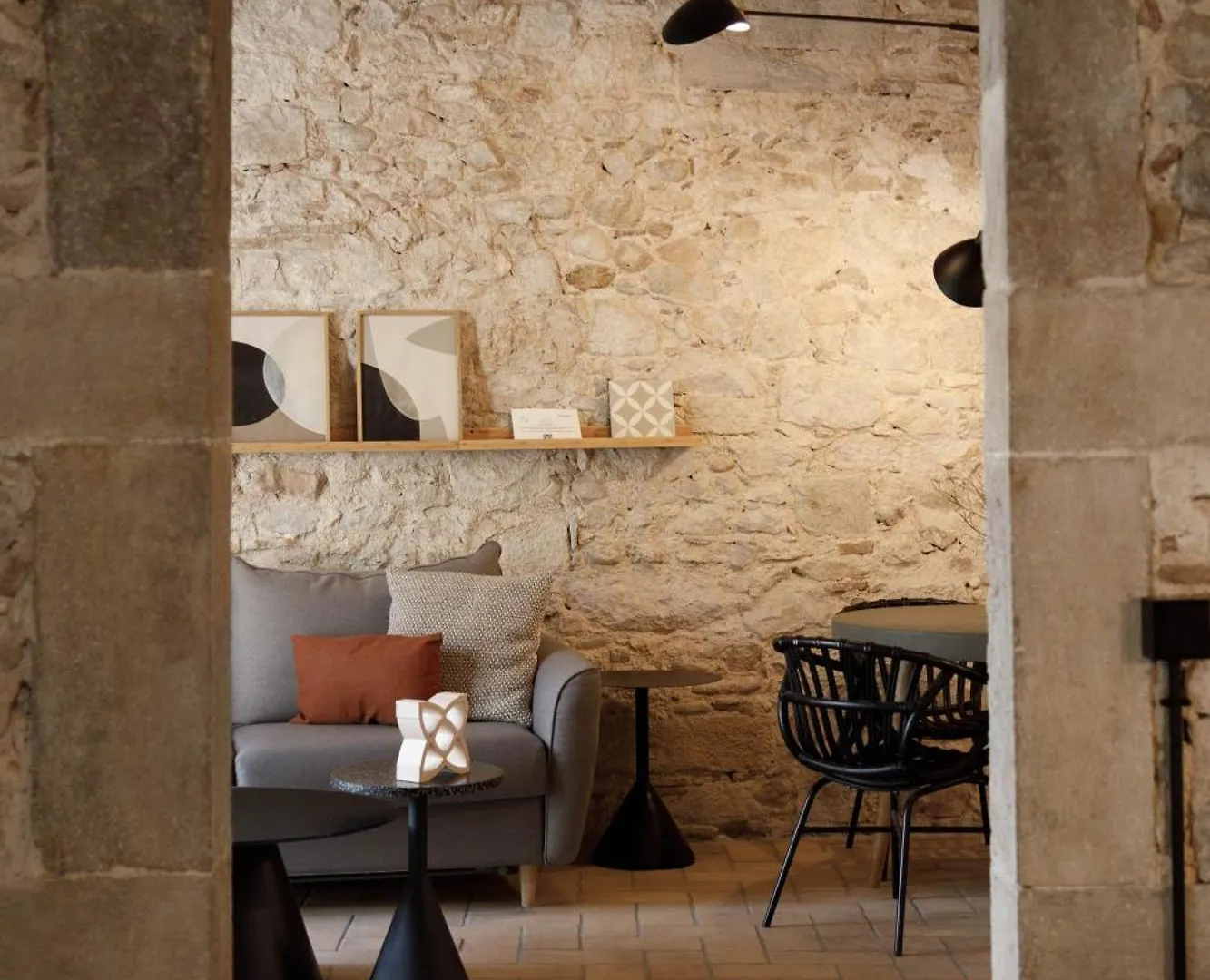 Hotel La Comuna By Bon Dia Residences Girona