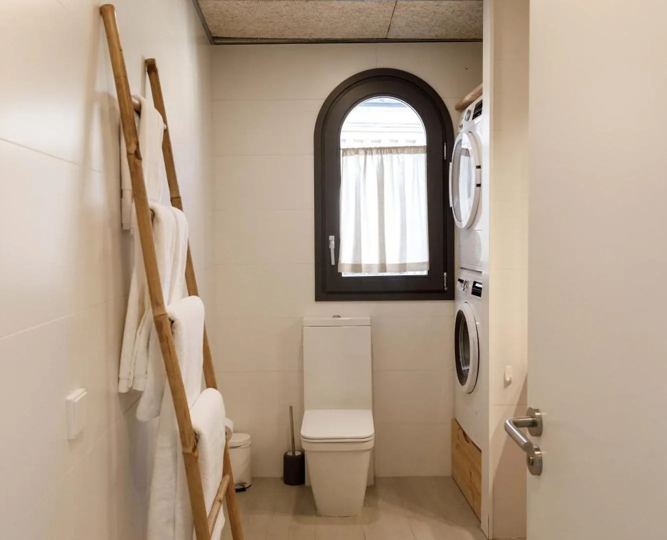 La Comuna By Bon Dia Residences Girona Hotel
